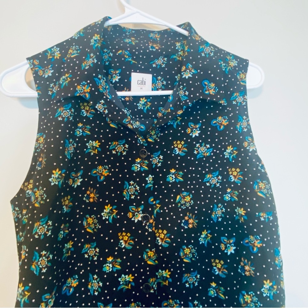 CAbi Black Floral Whimsy Sleeveless Blouse - Picture 4 of 6